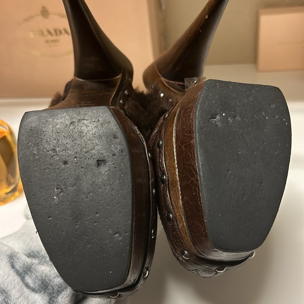 Christian Dior clogs size 6. Excellent condition. - Picture 5 of 5